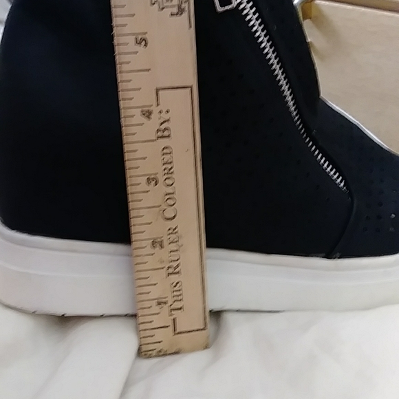 Black Perforated Hidden Wedge Hi Top Sneaker EU 40 - Picture 5 of 7